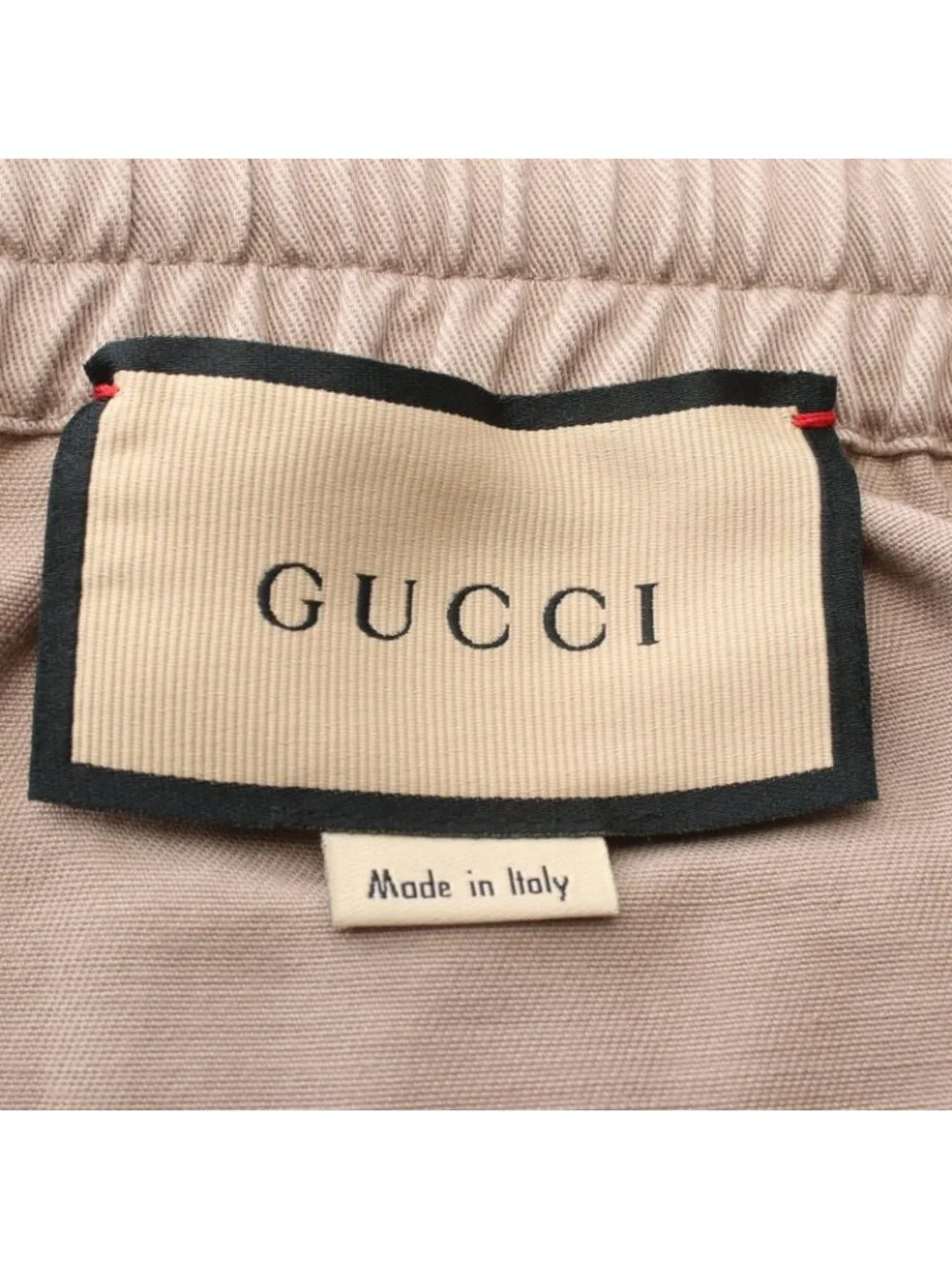 Gucci slight signs
